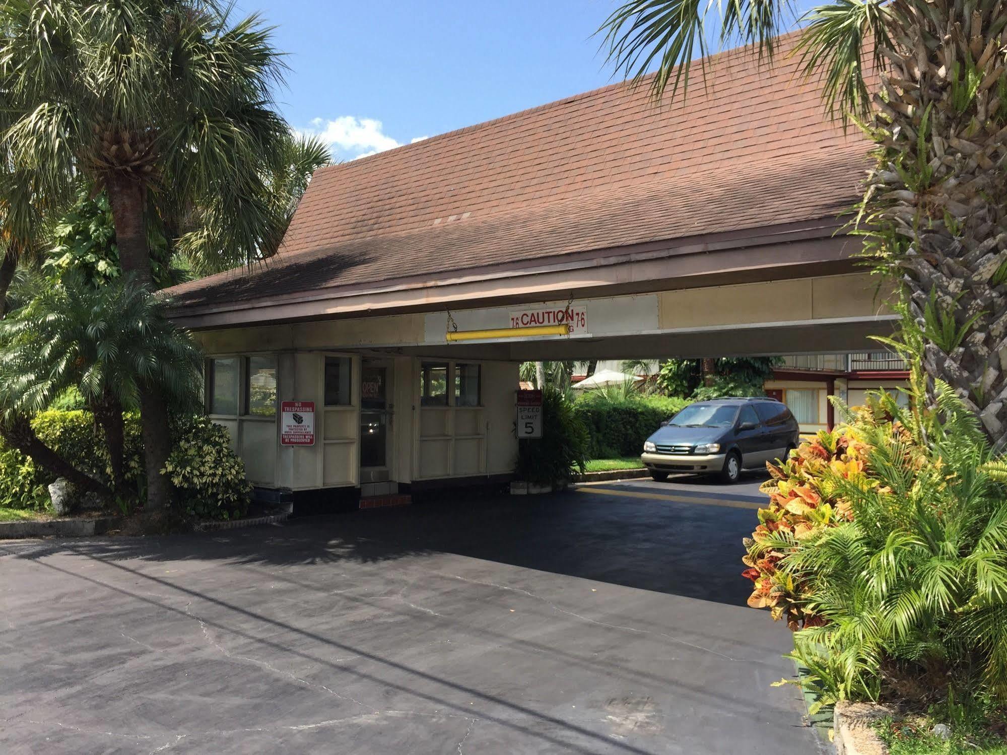 Budget Inn Of Winter Haven Exterior foto